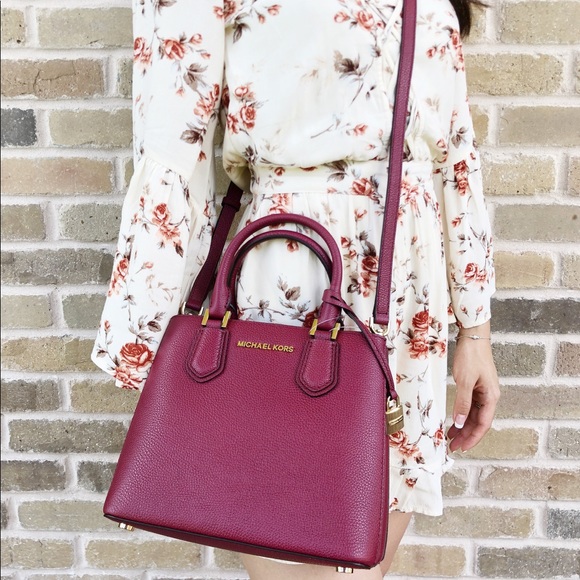 mk adele medium messenger